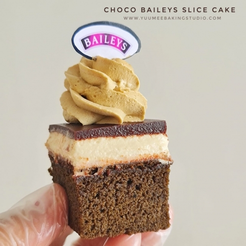 Choco Baileys Slice Cake